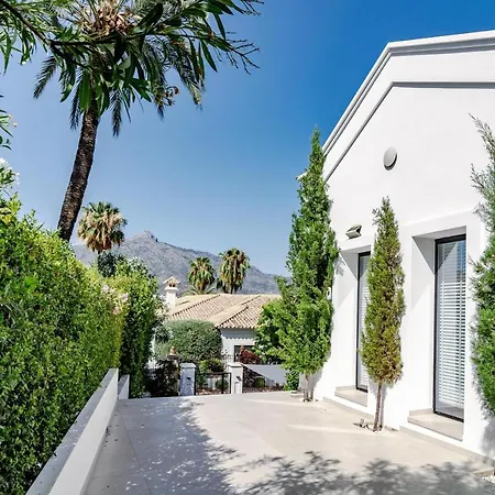 Villa Tuscany Marbella